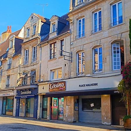 Elegant Studio En Hypercentre Dans Le Quartier Historique Anime Avec Parking Gratuit Caen Exterior foto